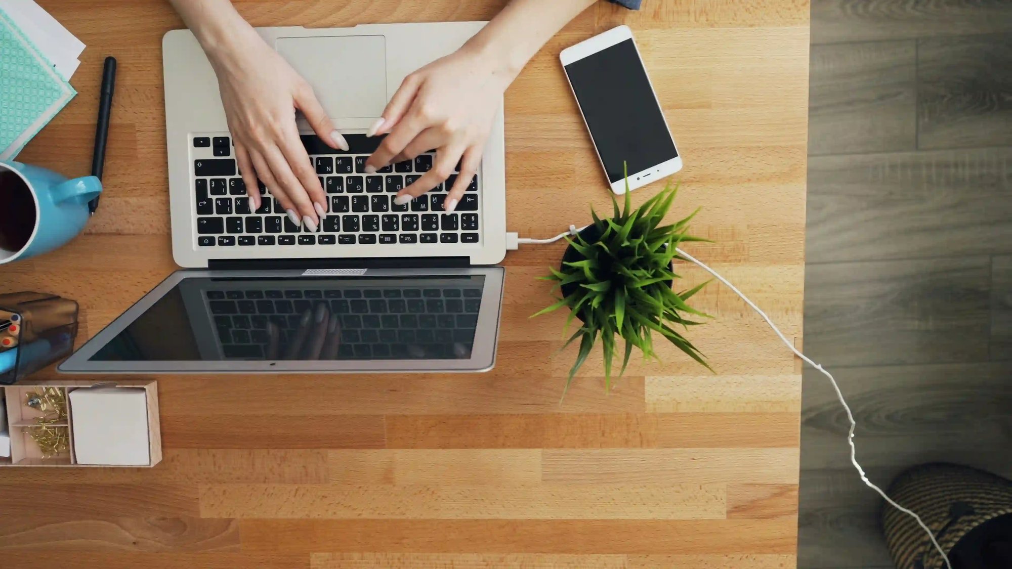 vitaly-gariev--c-0PdVHa-Y-unsplash vitaly-gariev--c-0PdVHa-Y-unsplash